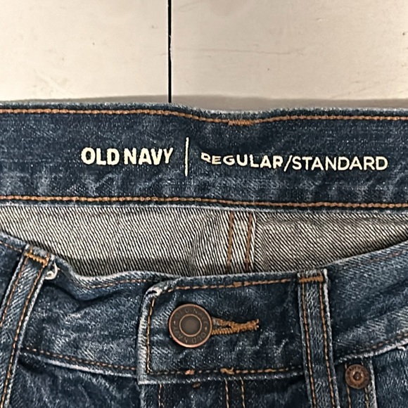 GUC Old Navy Regular Fit Jeans (30x36) - Picture 5 of 8